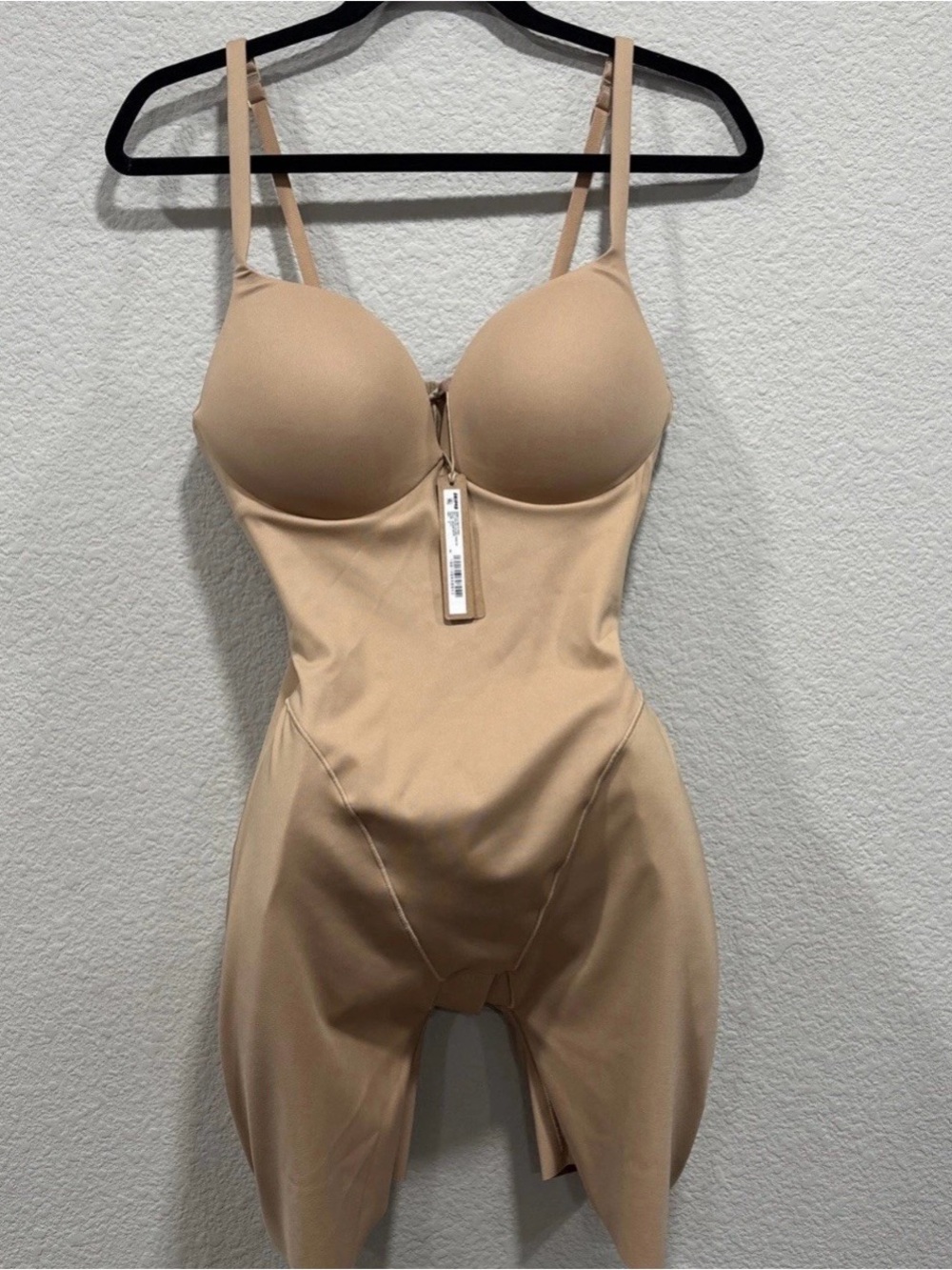 Skims Ultimate Body Butt and Hip Enhancing Mid Thigh Bodysuit
